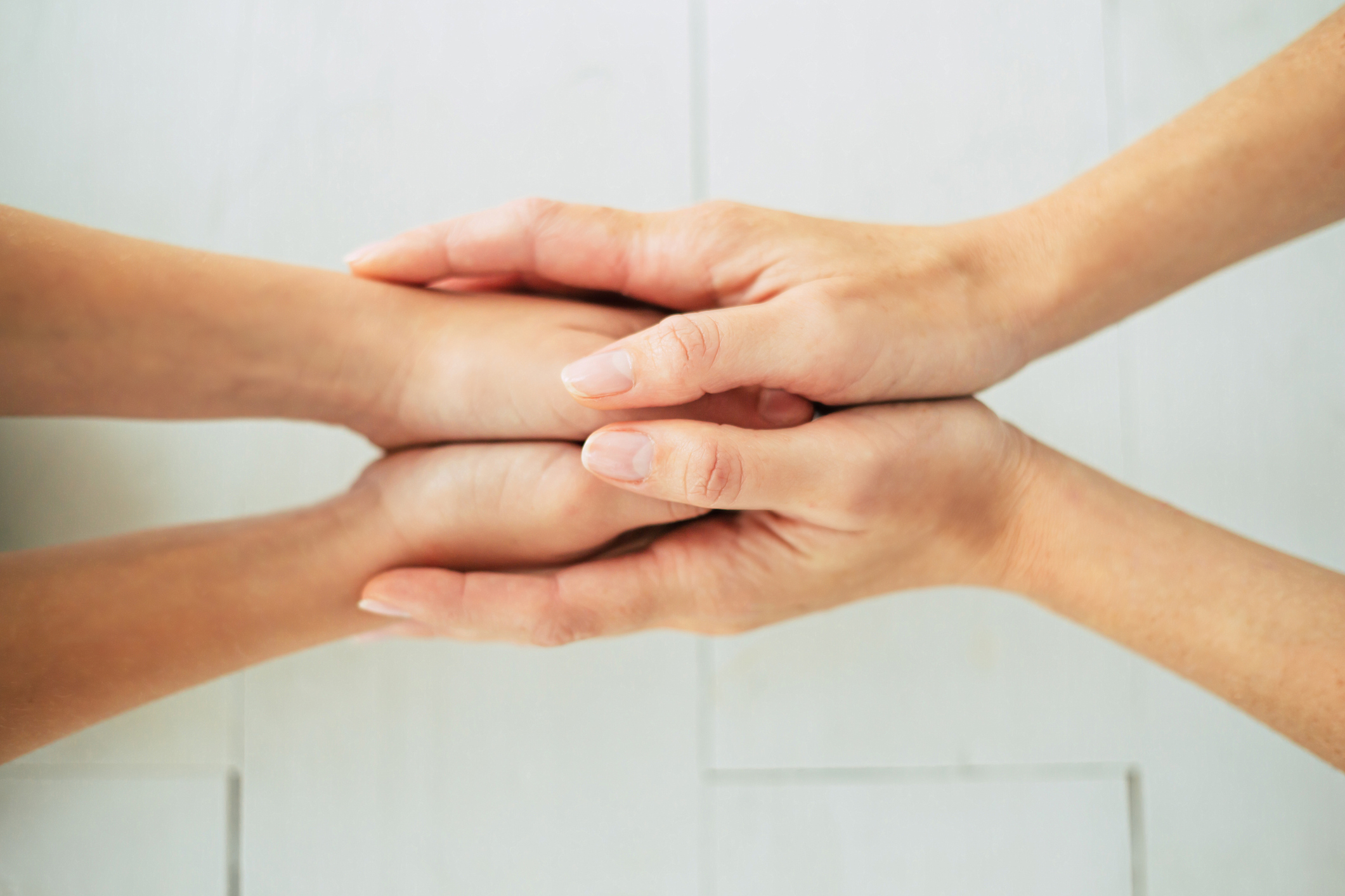 veszélyeztető élethelyzetek jelzésének gyakorlata